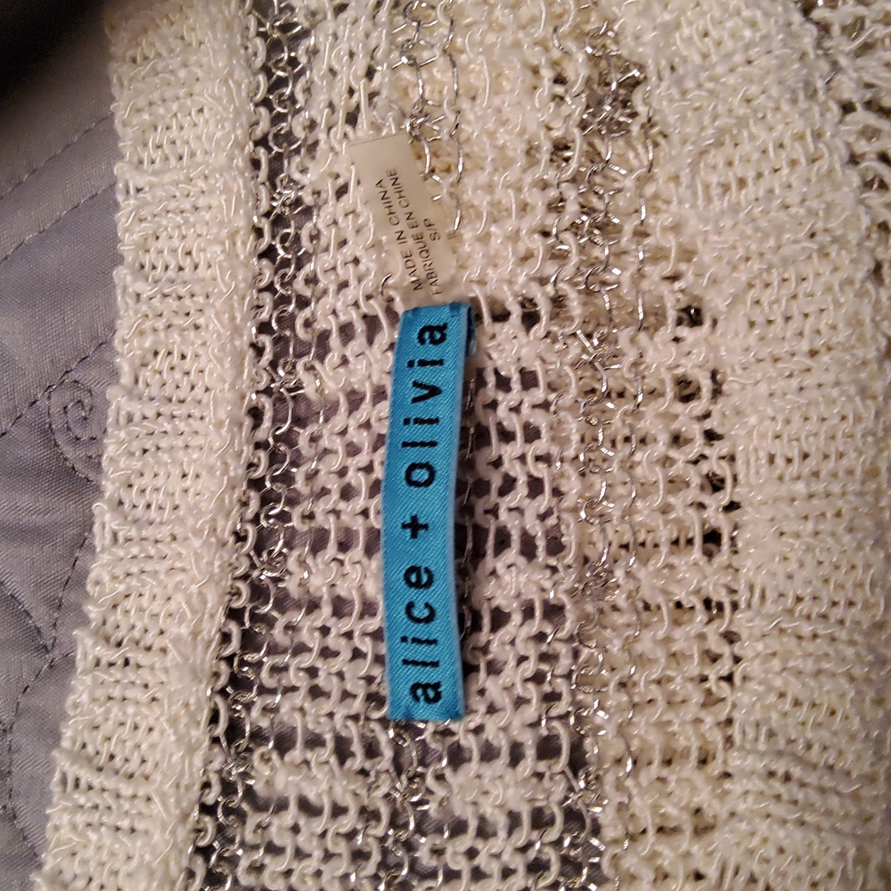 Alice + Olivia Sweater! EUC!! - Picture 5 of 5